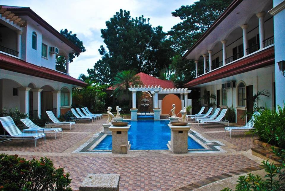 Hotel Palmas del Mar Bacolod Exterior foto